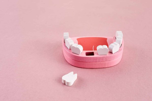 Les cliniques dentaires offrent-elles des services de réparation des dents cassées ?